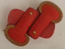 Epaulettes rouges et or