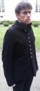 Veste à brandebourgs noirs
