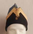 Bonnet de police d'officier avec une rangée de galon et insigne