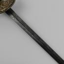 Epée d'officier d'état-major au profil d'Henry IV, pommeau à la fleur de lys.VENDUE EN 2 H