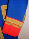 Habit à la française bleu et rouge
