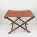 Tabouret de campagne de l'Empereur, bois et cuir