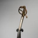 Sabre d'officier de cavalerie légère à la chasseur, vendu en 12 h