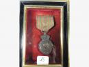 Sainte-Hélène, médaille avec diplôme, encadrés séparément + lettre du titulaire datée fin 1814