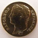 Lot de 9 pièces et médailles consacrées à l'Empire