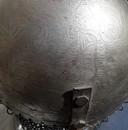 Lot kulah khud (belle copie ancienne) + talwar (pièce d'époque)