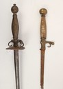 Lot épée de page XVIII ème siècle, branche de garde cassée et épave même époque