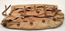 Lot tous en selle: ceinturon de cavalerie, porte manteau + paire d'éperons WWI
