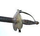 Épée d'officier modèle 1786, pommeau en olive striée. Filigrane détendu