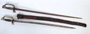 lot: 2 Sabres d'officier d'infanterie type 1845/1855 + housse de camouflage de fourreau Grande Guerre