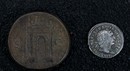 Lot de pièces époque romaine : 41 anciennes en bronze + 2 copies