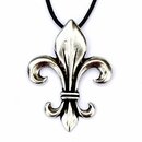 Pendentif fleur de lys
