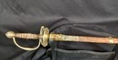 Épée d'officier ancien régime avec rare fourreau d'origine. 