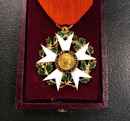 Premier Empire, Légion d'Honneur, copie d'Aigle d'Or (officier) du 1er type, dans un étui ancien.