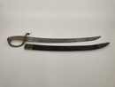 Sabre briquet, poignée marquée VERSAILLES, avec fourreau ancien à chape à pont.