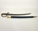 Sabre briquet modèle Empire, avec fourreau neuf. Marquage au dos de la lame M J