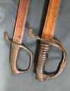 Lot de 3 sabres sans fourreau à nettoyer: infanterie 1821, briquet an IX et prussien de cavalerie(?)