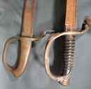 Lot de 3 sabres sans fourreau à nettoyer: infanterie 1821, briquet an IX et prussien de cavalerie(?)