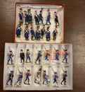 28 figurines Lucotte et CBG à restaurer/ finir = 3 € la pièce, vendu en lot