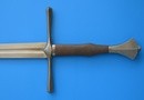 Épée Bâtarde -XVème- Pommeau en écusson, Lame longue