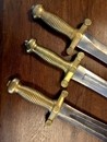 Lot de 3 glaives d'infanterie