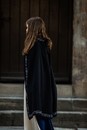 Cape en coton noir Manuelle enfant - Bordures brodées