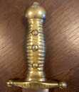 Glaive d'origine inconnue?