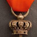 Croix de chevalier de laLégion d'Honneur. Restauration. Avec ruban neuf, dans boite ancienne.
