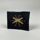 Insigne pour officier du PERSONNEL SOUS-MARINIER. Torpilles croisées brodées/drap marine: 70 X 55 mm. Nombre très limité