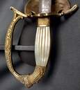 Épée de cour à fusée plaquée de nacre, Espagne 1820