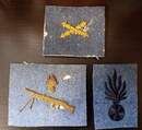 Lot de 3 insignes de spécialité brodés et dégradés. Reliques Grande Guerre