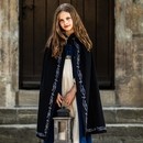 Cape en coton noir Manuelle enfant - Bordures brodées