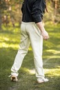 Culotte du moyen age Arvo chanvre clair - Lien aux chevilles