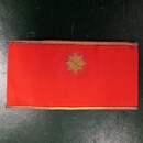 BRASSARD d'Etat-major attaché à un Général de Division de cavalerie. Neuf de stock.