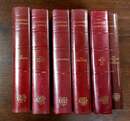 Lot de 6 livres des Éditions Académiques Perrin sur la révolution, reliure simili cuir rouge,  par G. Lenotre et A. Castelot. 