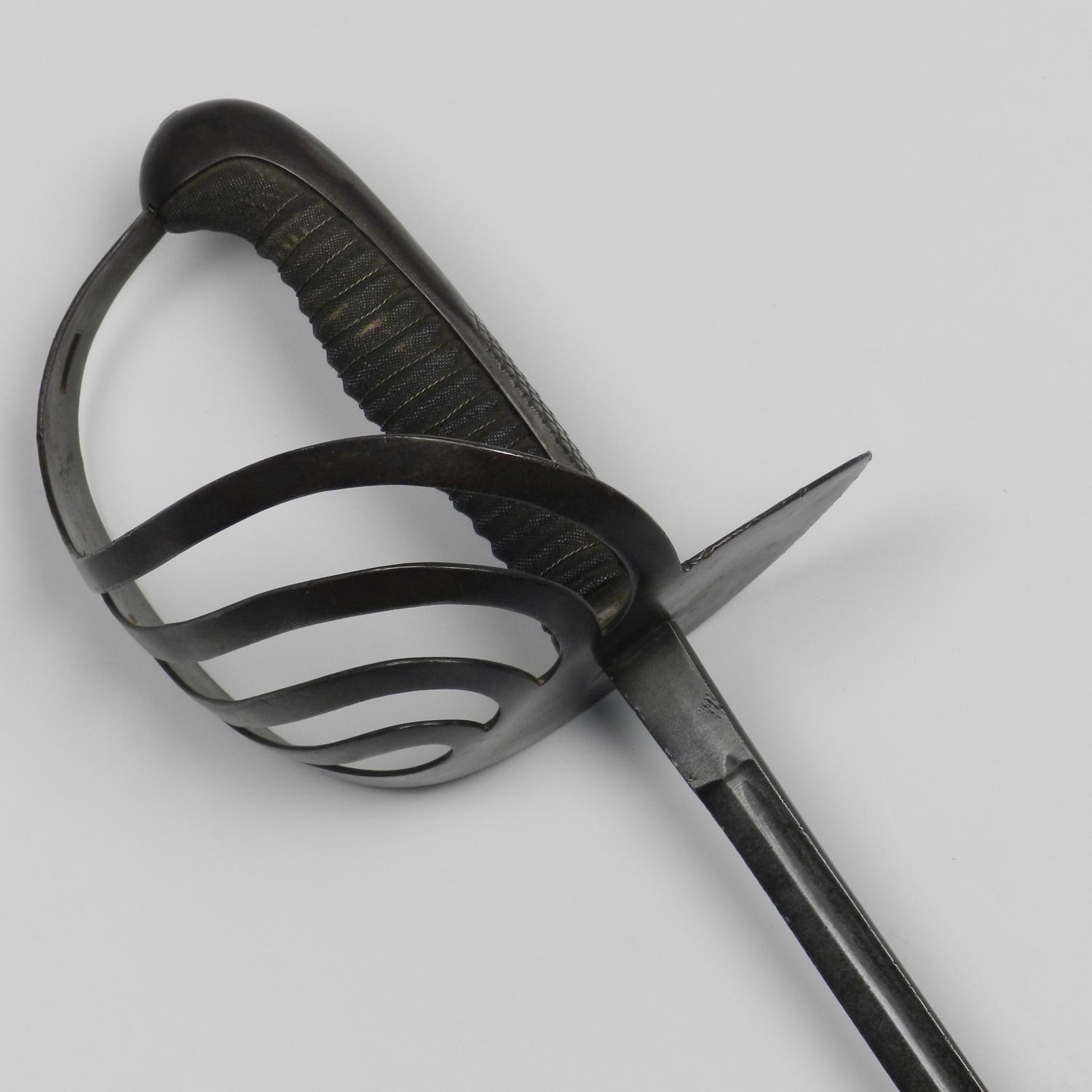 EmpireCostume - Couteau viking à lame en wootz ou en damas