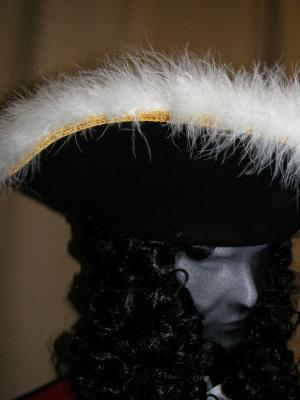 Grand tricorne pour pirate, marquis ou officier XVIIIe - Fab. Française