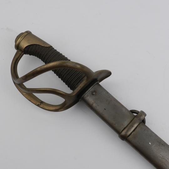 Cavalerie légère transformé en 1882, troupe, modèle 1822, lame de 1851.