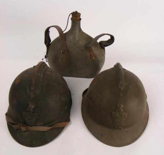 Lot génie: 2 casques Adrian, gourde, tissu
