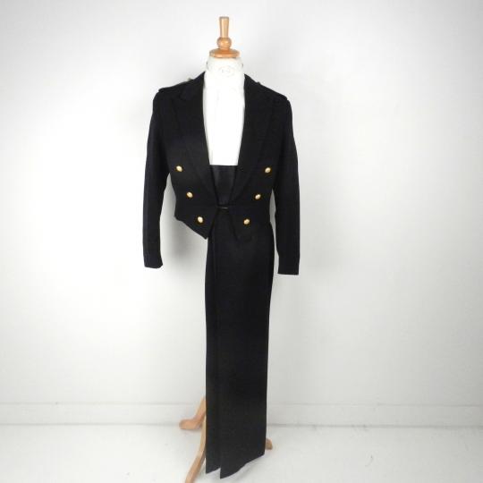 Tenue de gala de médecin général