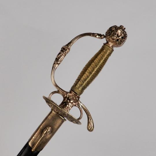 Épée de cour. Louis XV . Vendue en 10 mn