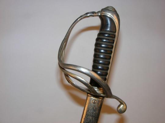 Sabre d'officier d'infanterie modèle 1882 daté de septembre 1916
