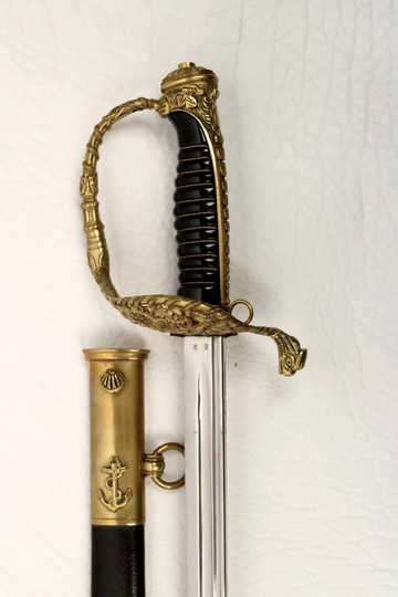 Sabre d'officier de marine Coulaux à Klingenthal -Avec fourreau sans rainures sur les côtés.