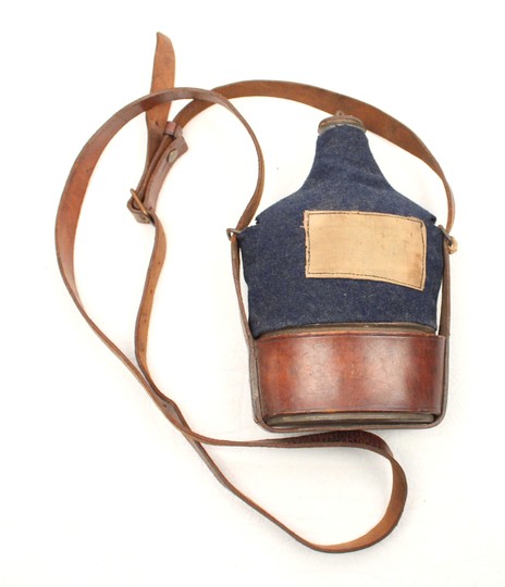 Gourde de cavalerie, avec étiquette d'attribution