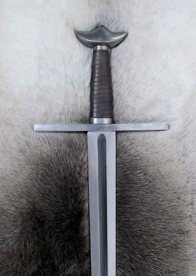 Épée une main -XIIème- Pommeau 3 pointes, Lame Intermédiaire