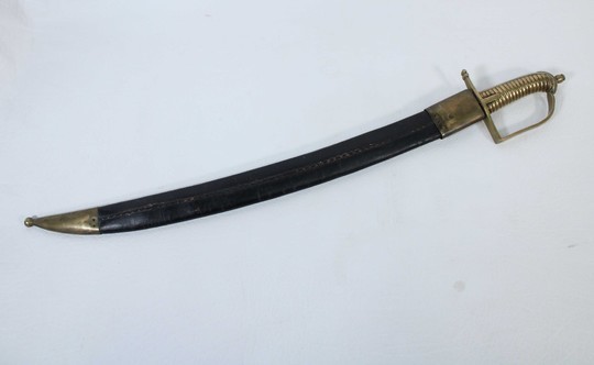 Sabre briquet des grenadiers d'infanterie, 1765, avec fourreau ancien. VENDU EN 8 H
