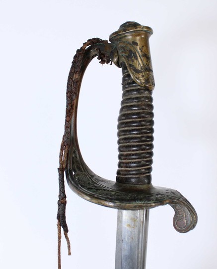 Sabre d'officier d'infanterie type 1855 modifié 1882, Grande Guerre, 14-18, vendu en 12 h