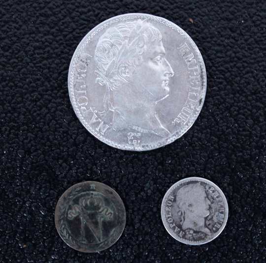 Lot 2 : 5 Francs argent Napoléon 1er 1811 D + 1/2 franc 1809 A + 10 cts 1809 M