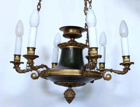 Lustre à dessous très ouvragé et ses 2 appliques style Empire