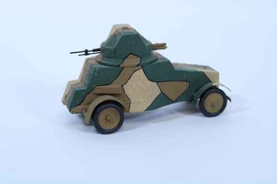 Automitrailleuse, en plomb Laffly-White
